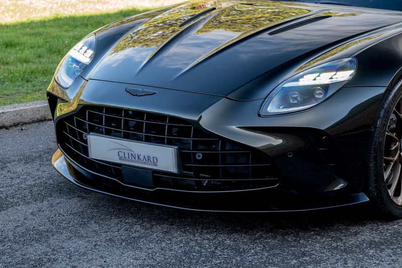 Aston Martin Vantage Coupe