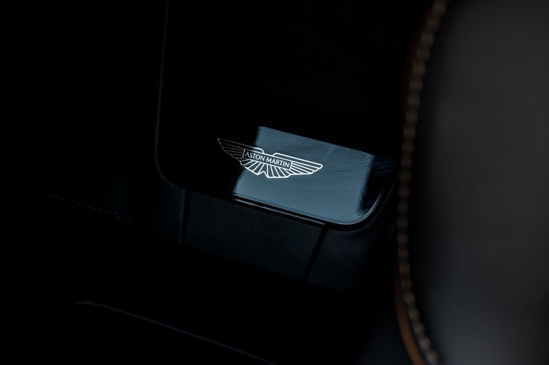 Aston Martin Vantage Coupe