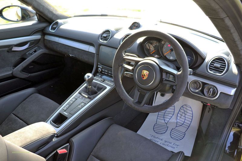 Porsche 718 Cayman GT4 4.0 Club Sport