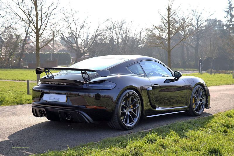 Porsche 718 Cayman GT4 4.0 Club Sport