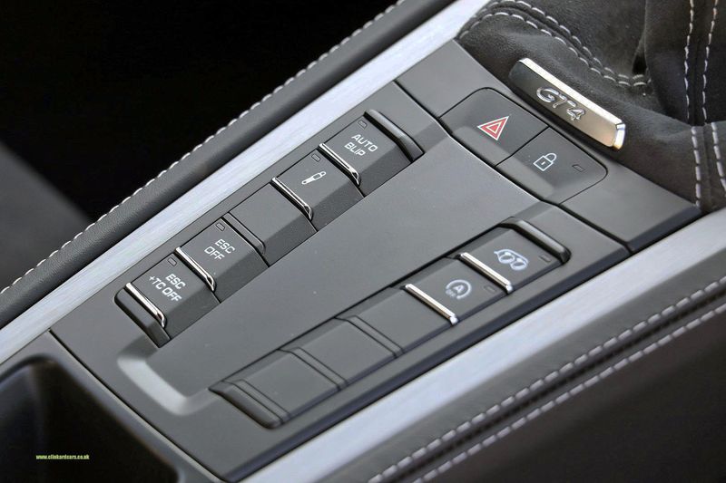 Porsche 718 Cayman GT4 4.0 Club Sport