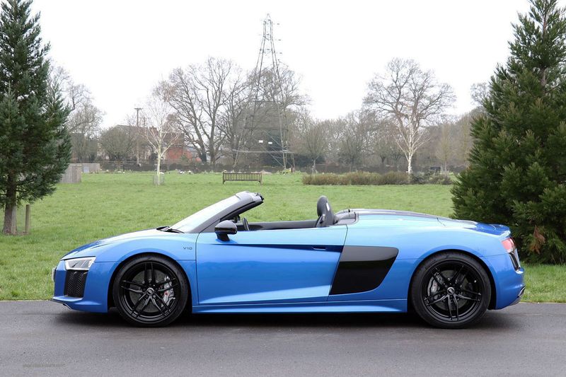 Audi R8 V10 Spyder