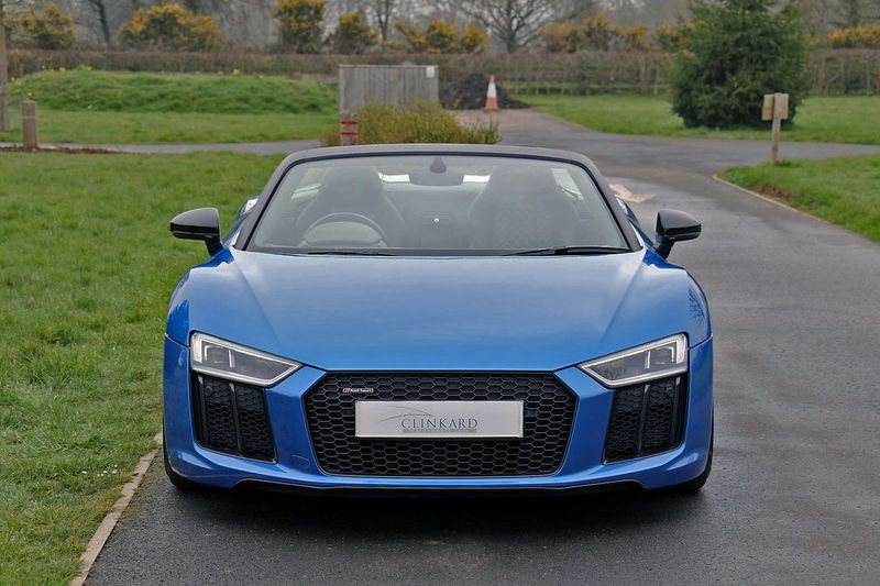 Audi R8 V10 Spyder