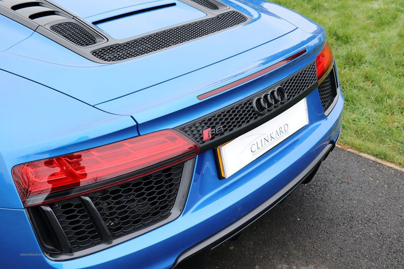 Audi R8 V10 Spyder