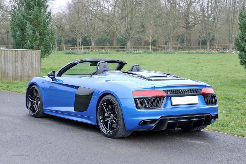 Audi R8 V10 Spyder