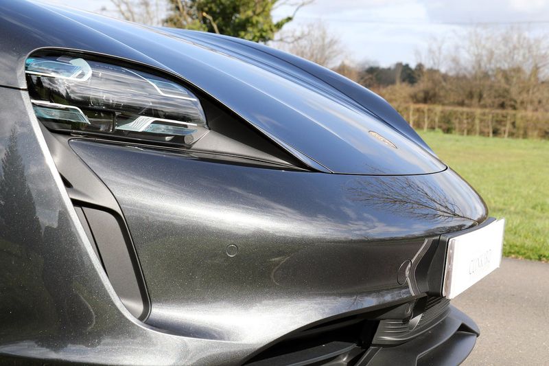 Porsche Taycan 4S VAT Qualifying