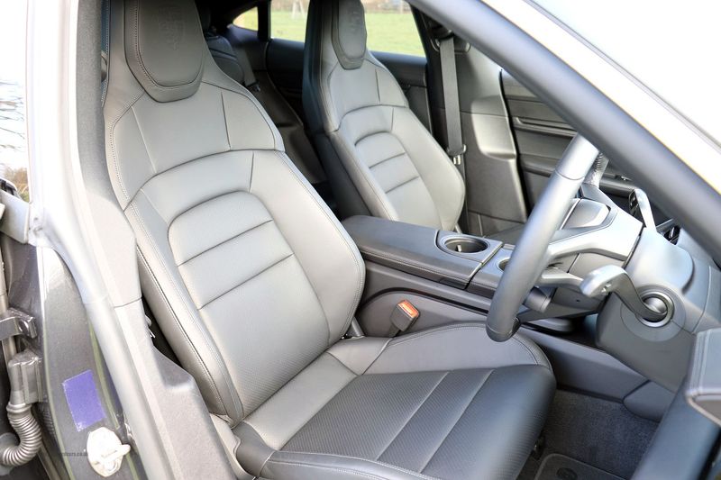 Porsche Taycan 4S VAT Qualifying