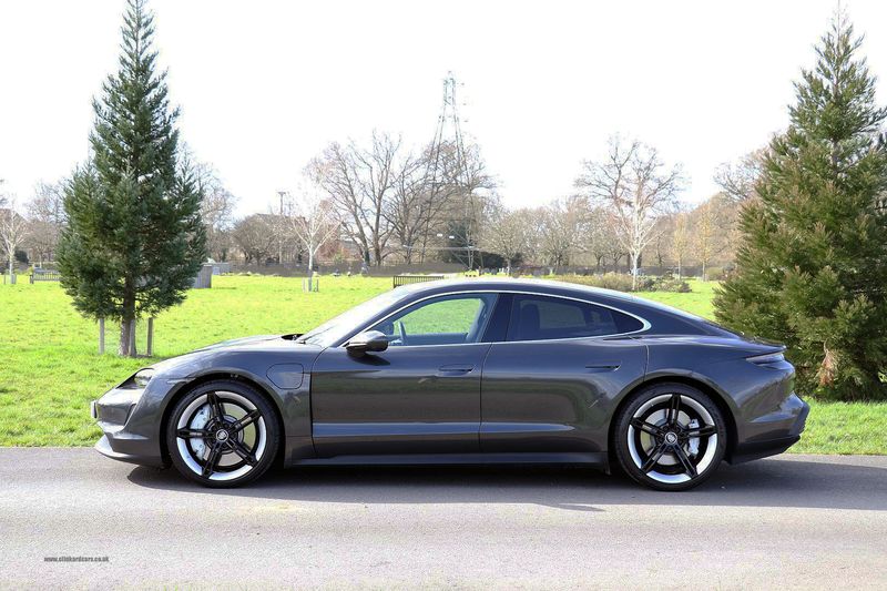 Porsche Taycan 4S VAT Qualifying