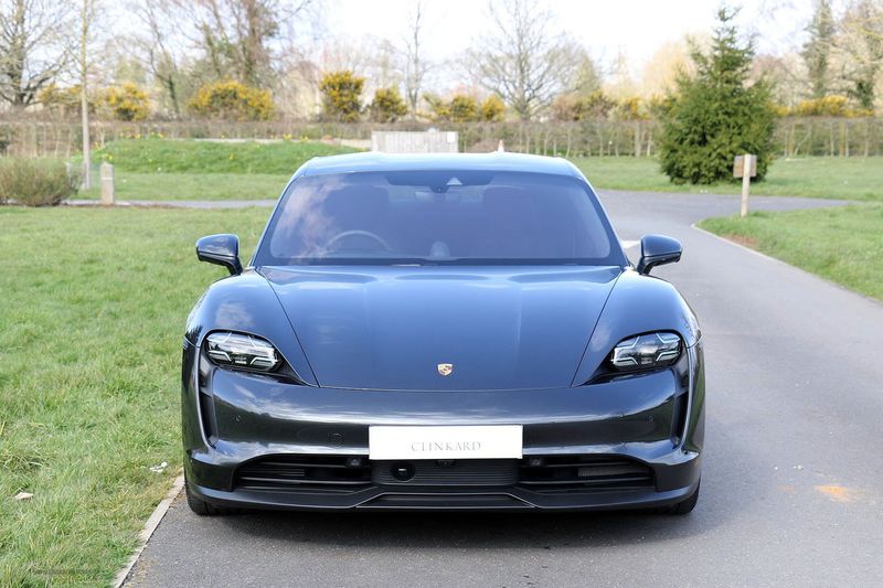 Porsche Taycan 4S VAT Qualifying