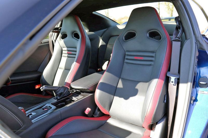 Nissan GT-R V6 Recaro Black Edition