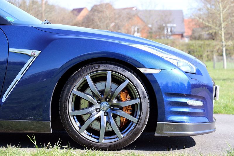 Nissan GT-R V6 Recaro Black Edition