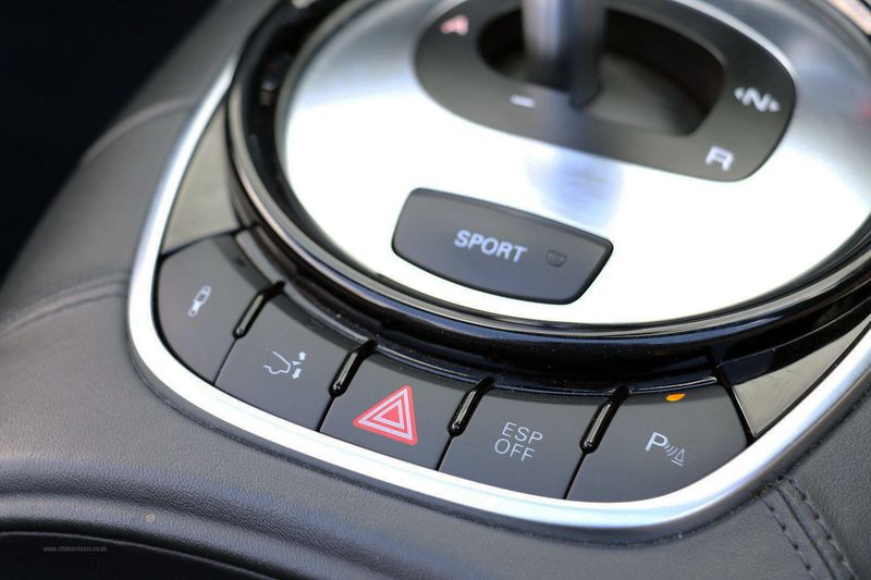 Audi R8 V10 Spyder STronic