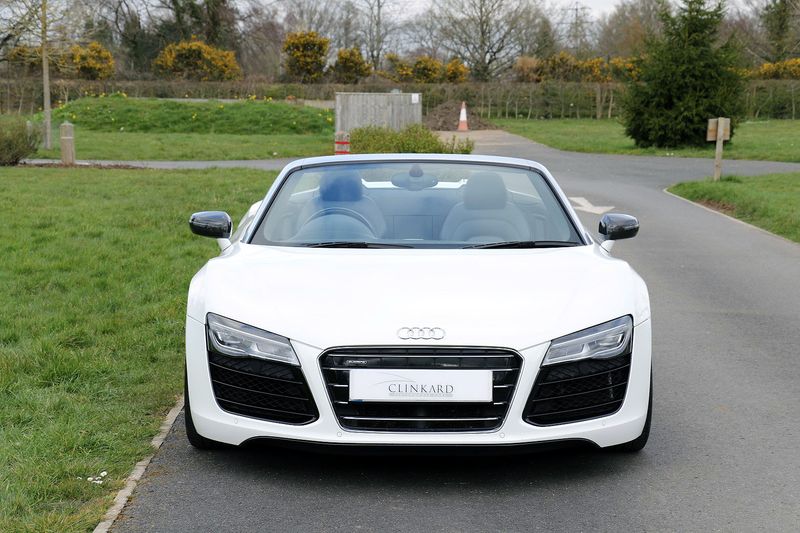 Audi R8 V10 Spyder STronic