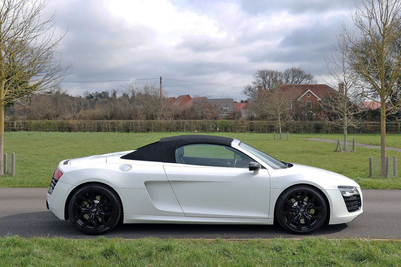 Audi R8 V10 Spyder STronic