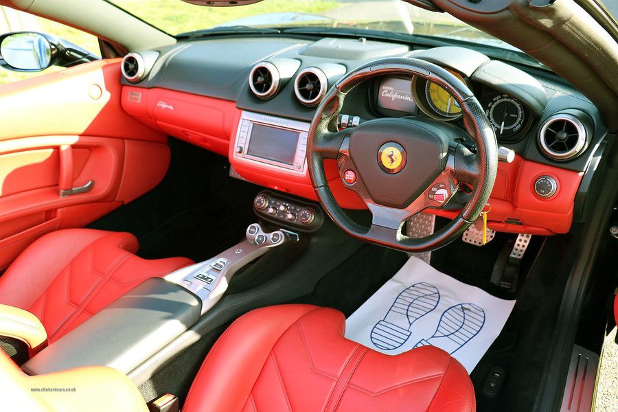 Ferrari California Convertible DCT