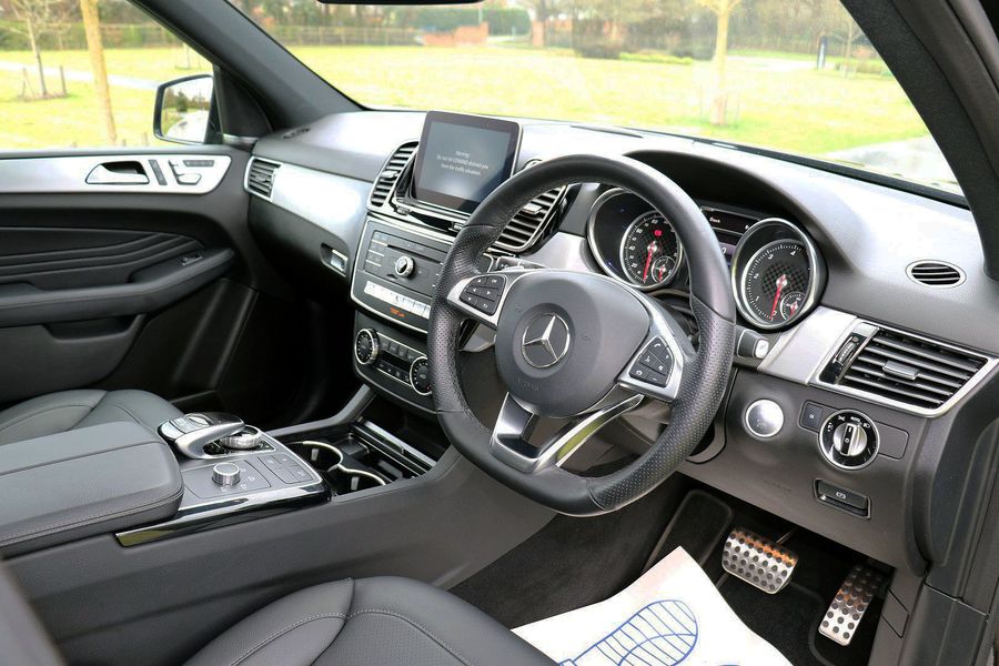 Mercedes GLE 350 Night Edition Premium Plus