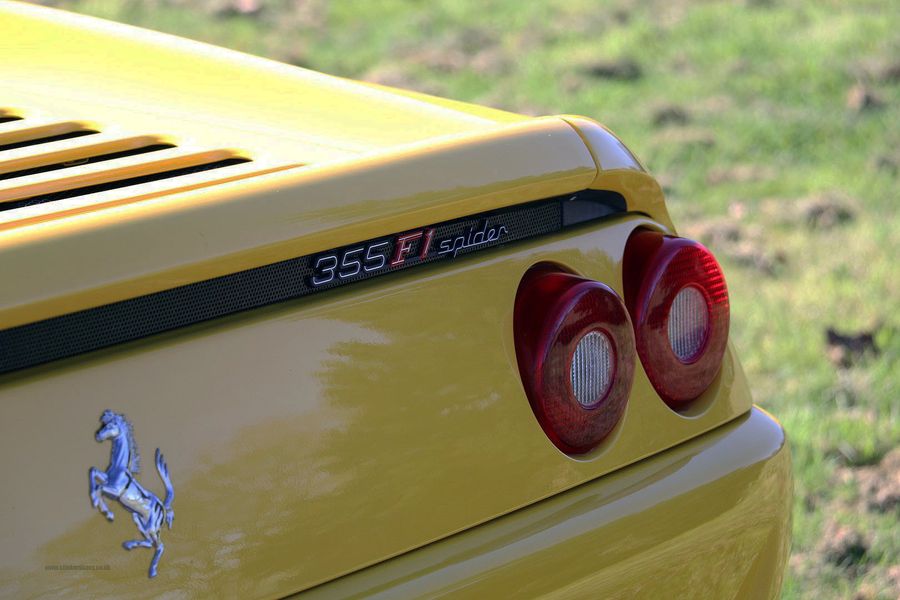 Ferrari F355 Spyder F1