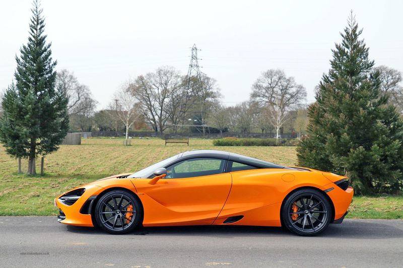 McLaren 720S Performance