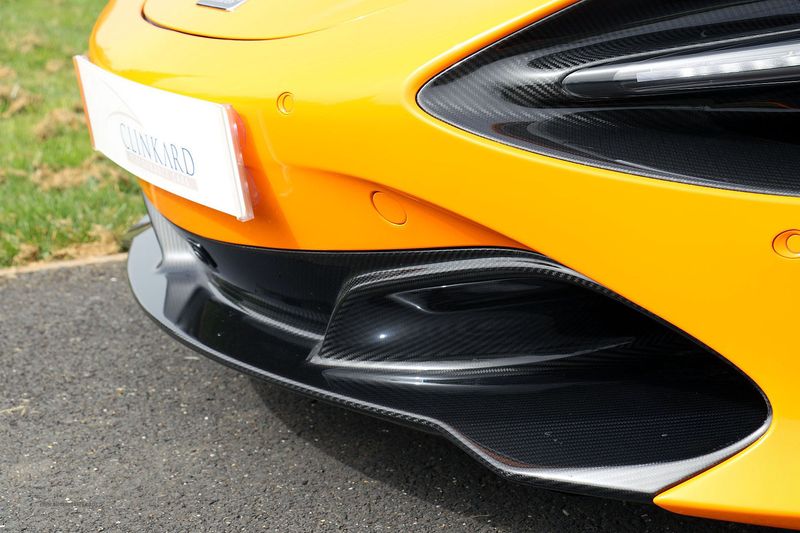 McLaren 720S Performance