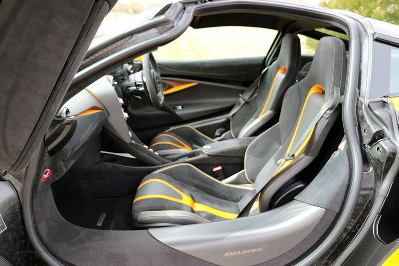 McLaren 720S Performance