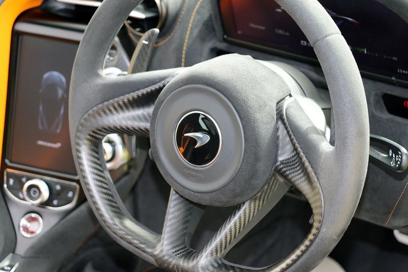 McLaren 720S Performance